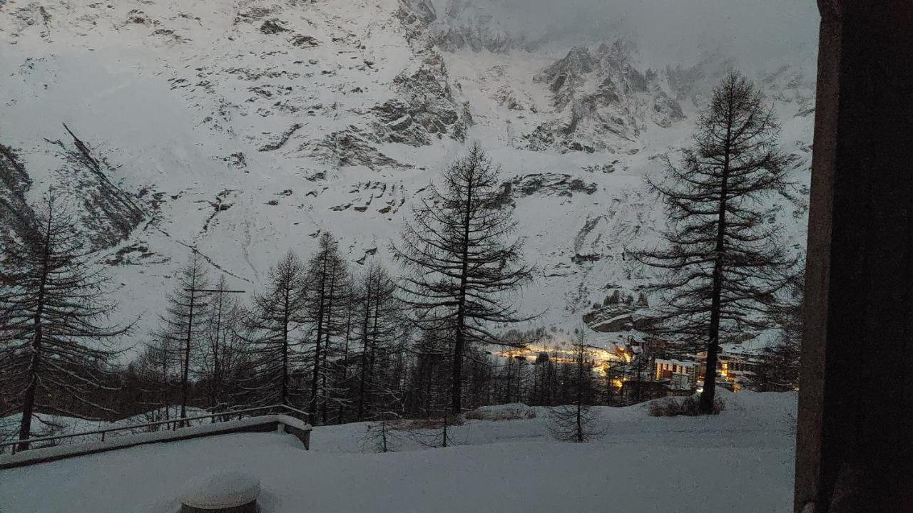 Bilocale Cervinia Cielo Alto Sulle Piste Apartment Breuil-Cervinia Bagian luar foto